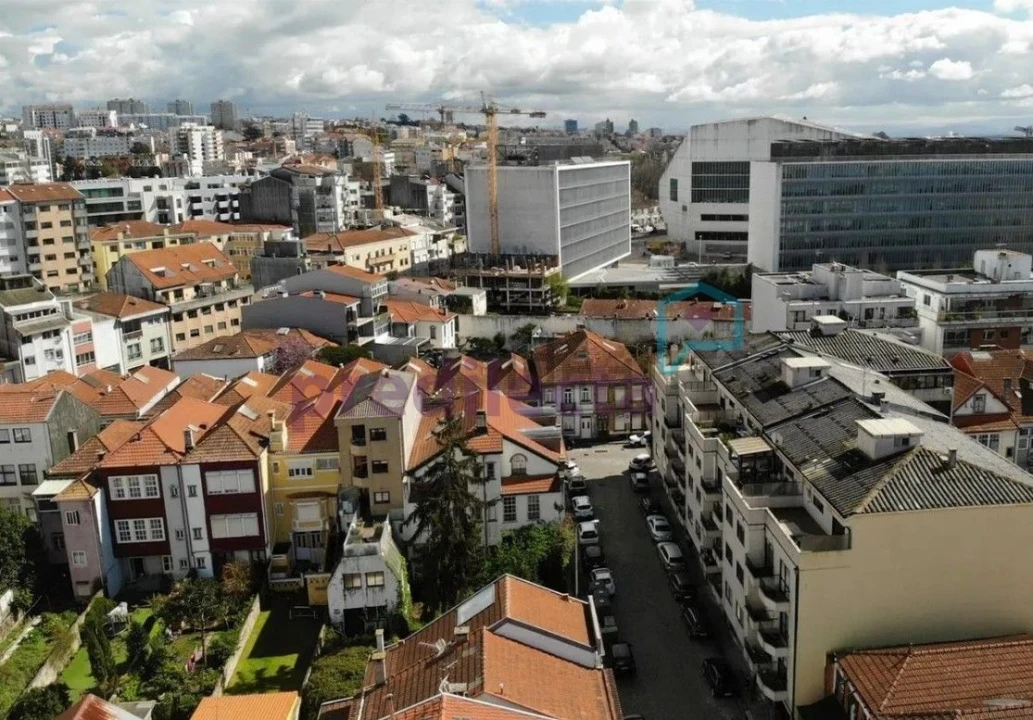 Loja para Venda em Cedofeita, Santo Ildefonso, Sé, Miragaia, São Nicolau e Vitória Foto 1