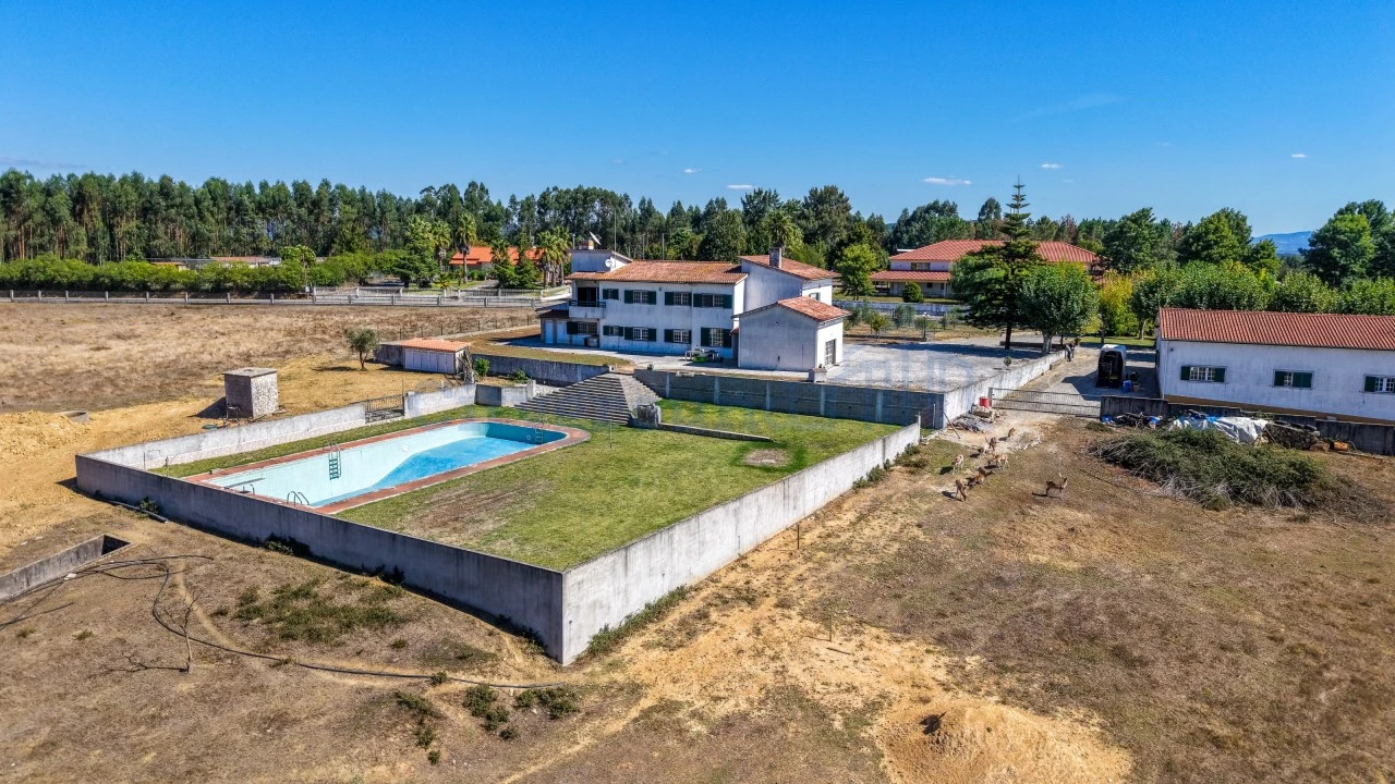 Quinta T6 para Venda em Nossa Senhora do Pranto Foto 55