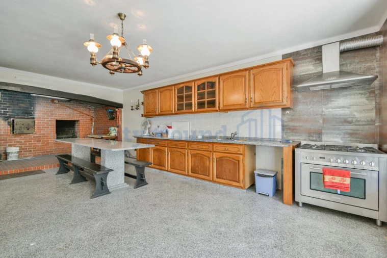 Quinta T6 para Venda em Nossa Senhora do Pranto Foto 11