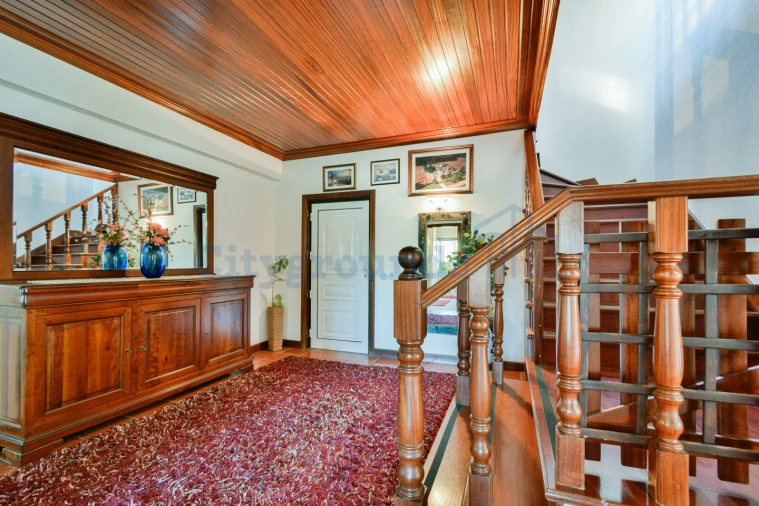 Quinta T6 para Venda em Nossa Senhora do Pranto Foto 4