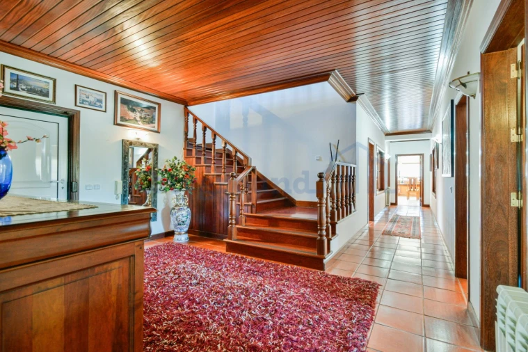 Quinta T6 para Venda em Nossa Senhora do Pranto Foto 3