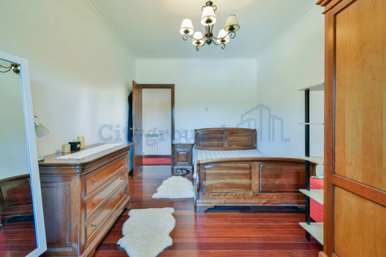 Quinta T6 para Venda em Nossa Senhora do Pranto Foto 40