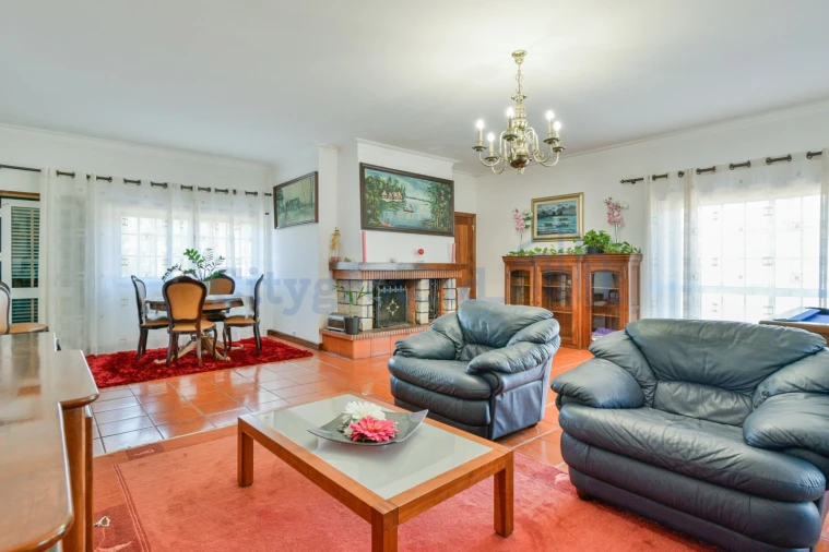 Quinta T6 para Venda em Nossa Senhora do Pranto Foto 48