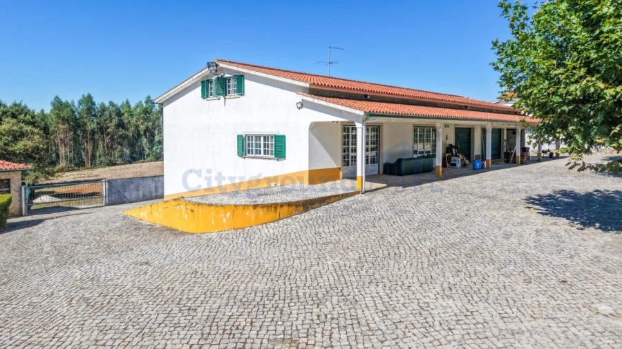 Quinta T6 para Venda em Nossa Senhora do Pranto Foto 56