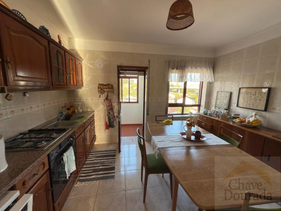 Apartamento T2 para Arrendamento em Tavarede Foto 2