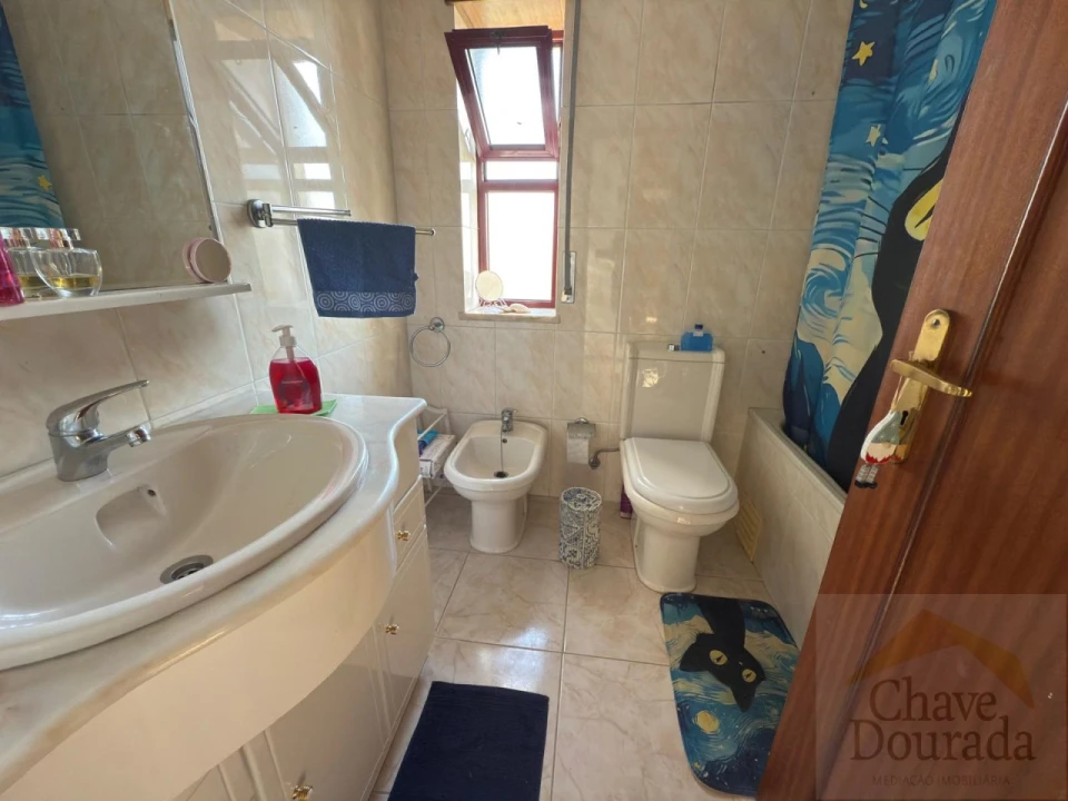 Apartamento T2 para Arrendamento em Tavarede Foto 13