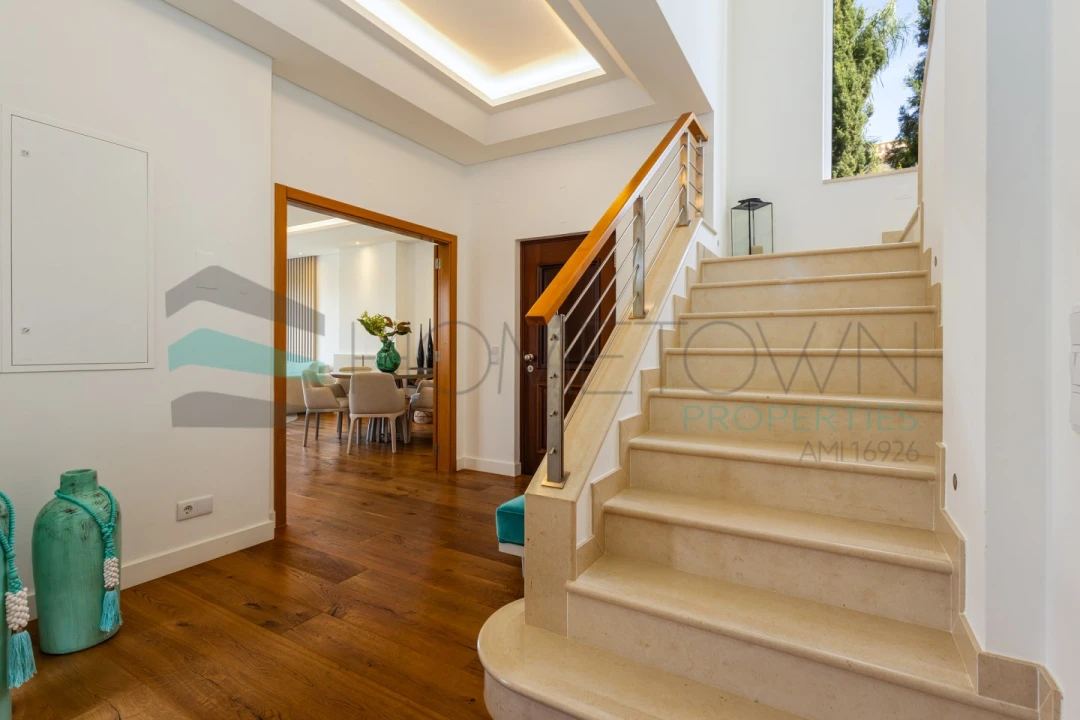 Moradia T4 para Venda em Almancil Foto 21