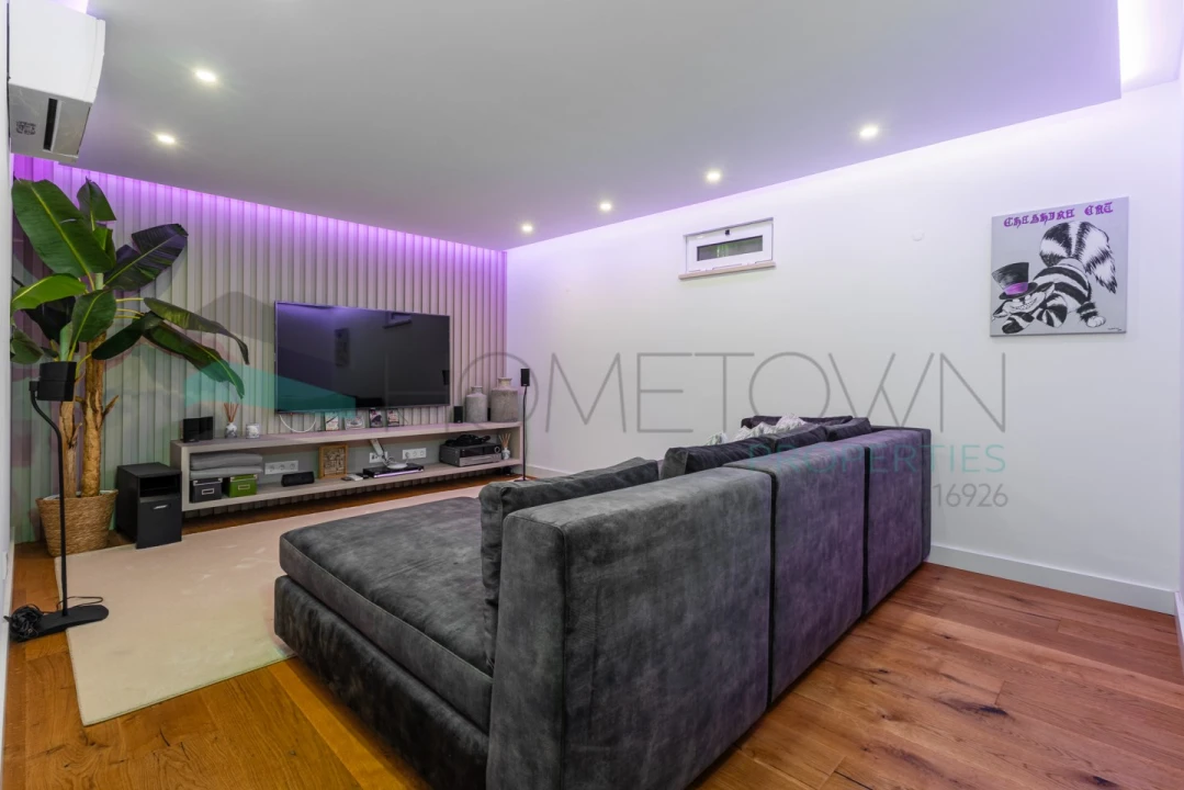 Moradia T4 para Venda em Almancil Foto 30