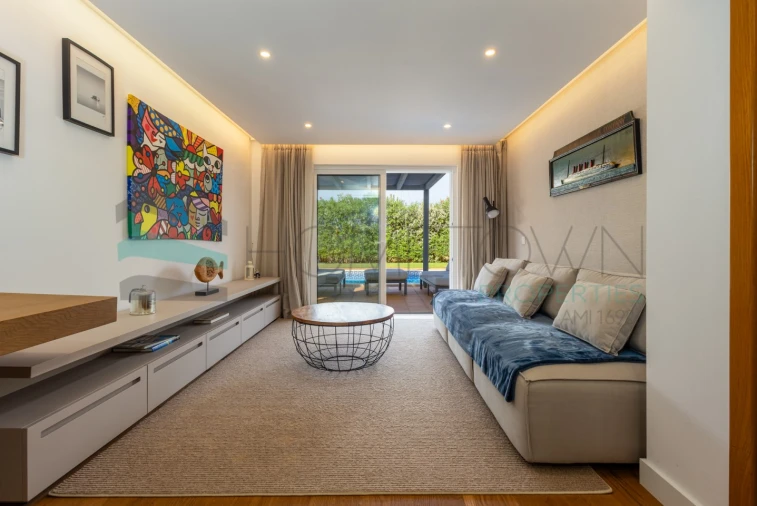 Moradia T4 para Venda em Almancil Foto 28