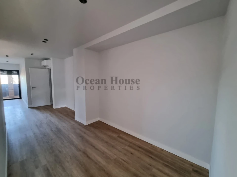 Apartamento T5 para Venda em Faro (Sé e São Pedro) Foto 17