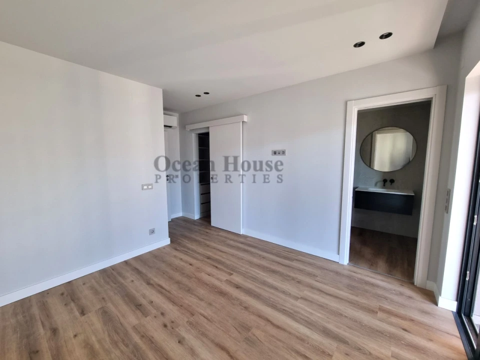 Apartamento T5 para Venda em Faro (Sé e São Pedro) Foto 27