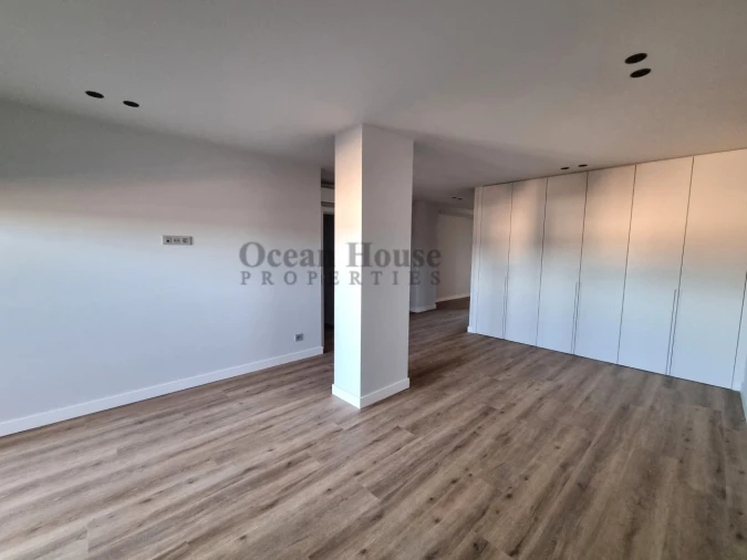 Apartamento T5 para Venda em Faro (Sé e São Pedro) Foto 19