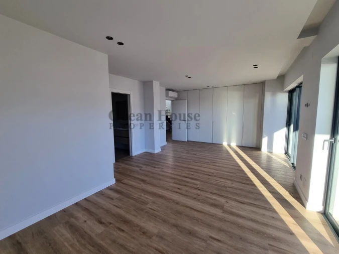 Apartamento T5 para Venda em Faro (Sé e São Pedro) Foto 22