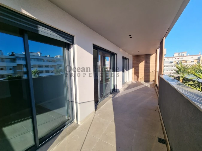 Apartamento T5 para Venda em Faro (Sé e São Pedro) Foto 25