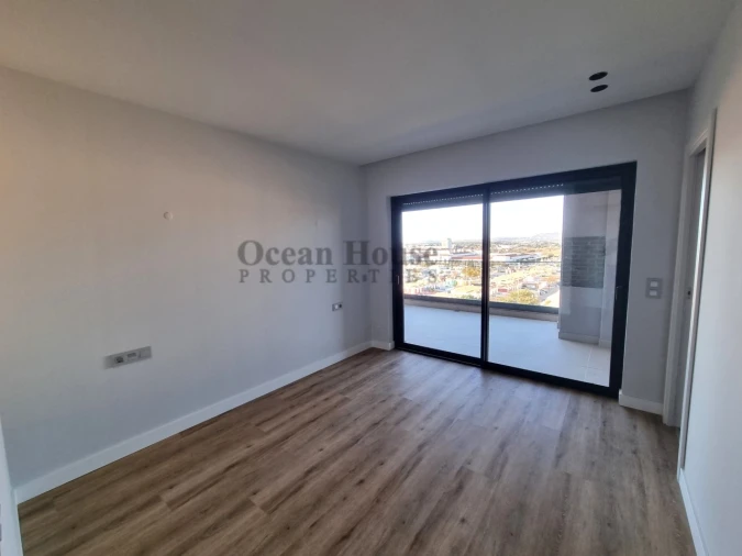 Apartamento T5 para Venda em Faro (Sé e São Pedro) Foto 29