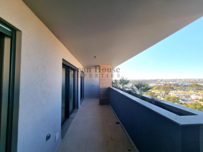 Apartamento T5 para Venda em Faro (Sé e São Pedro) Foto 34