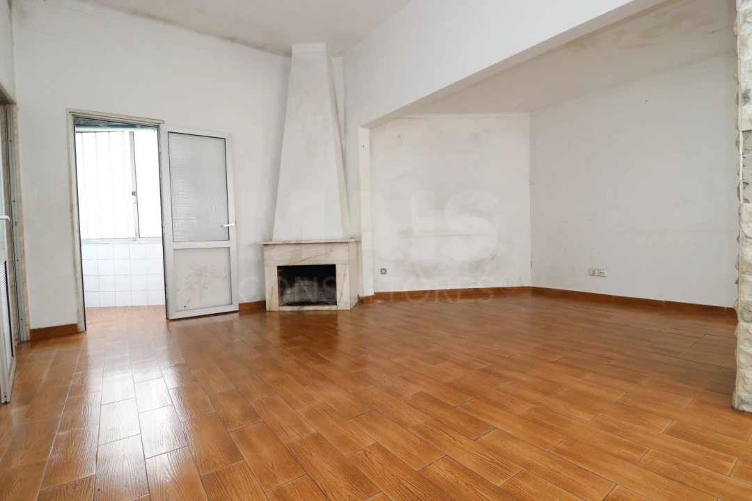 Apartamento T1 para Venda em Samora Correia Foto 12