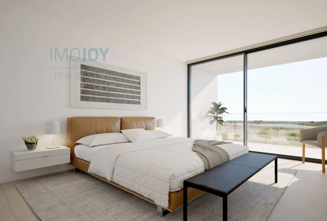 Moradia T4 para Venda em Lagos (São Sebastião e Santa Maria) Foto 10