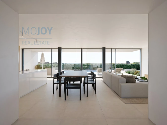 Moradia T4 para Venda em Lagos (São Sebastião e Santa Maria) Foto 3