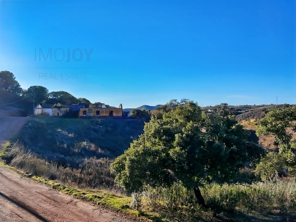 Quinta T1 para Venda em São Bartolomeu de Messines Foto 24