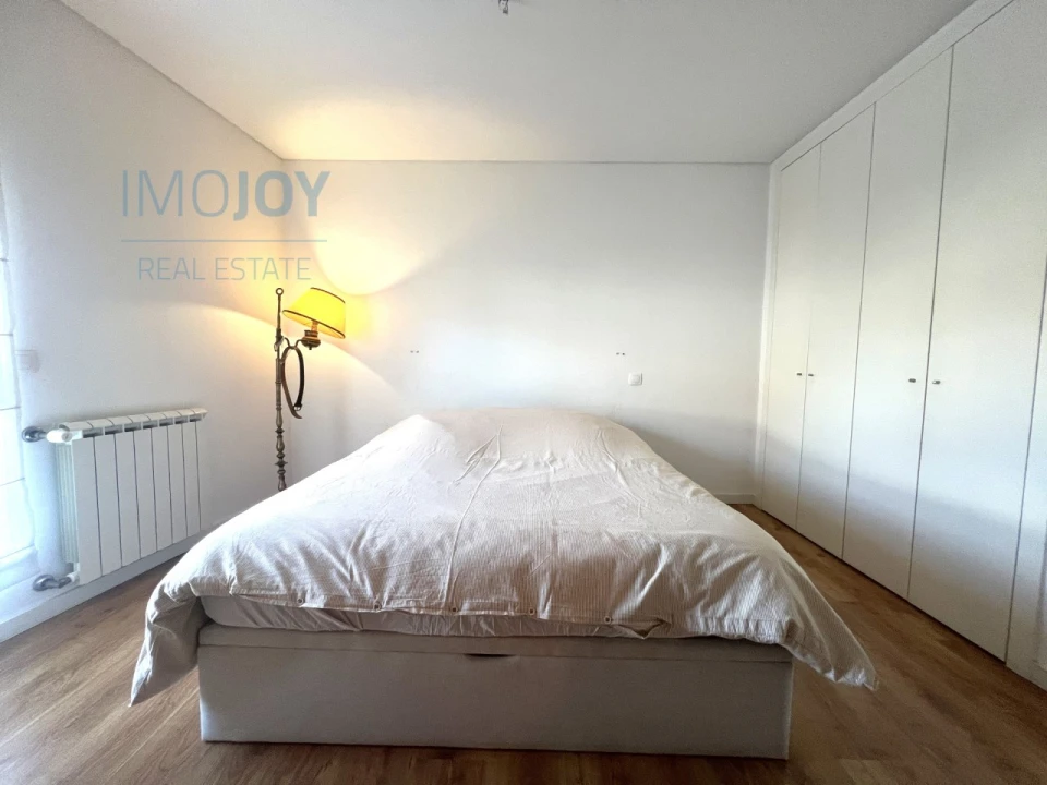 Apartamento T2 para Arrendamento em Ramalde Foto 23