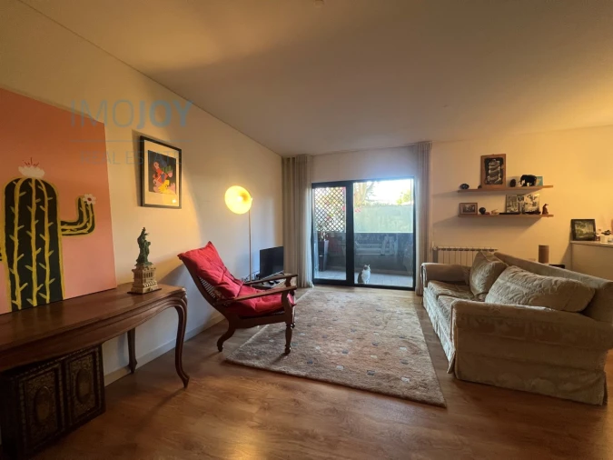 Apartamento T2 para Arrendamento em Ramalde Foto 1