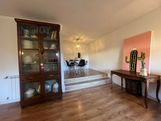 Apartamento T2 para Arrendamento em Ramalde Foto 5