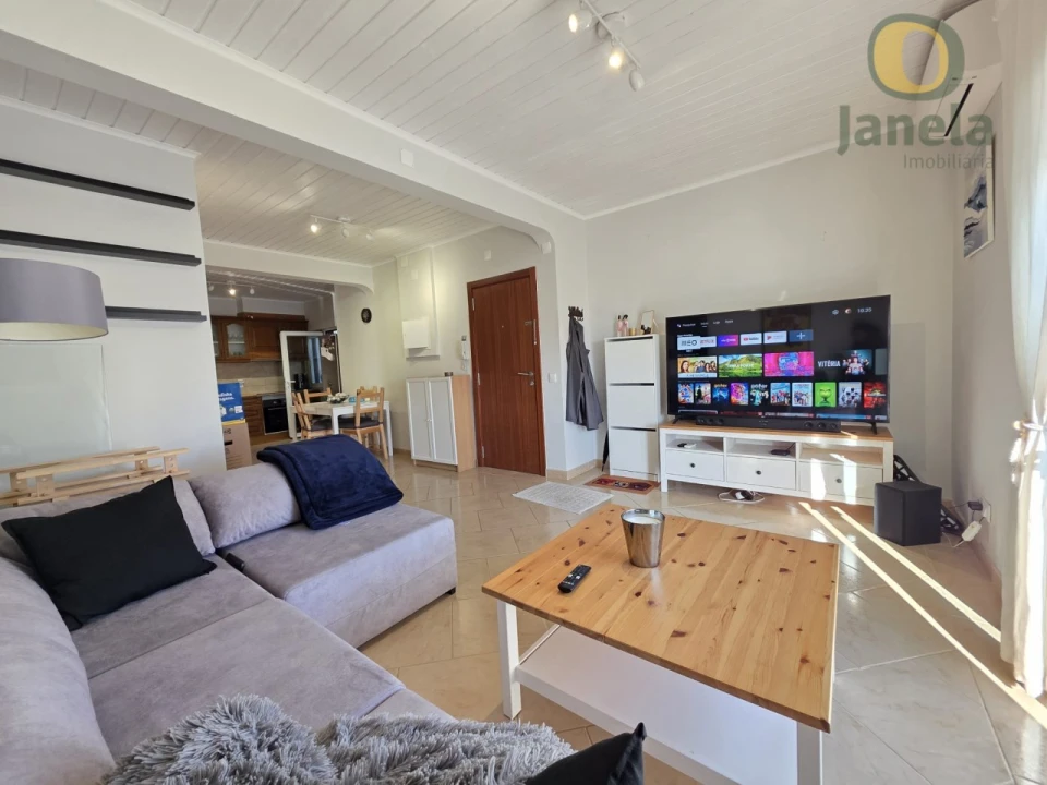 Apartamento T3 para Venda em São Brás de Alportel Foto 1