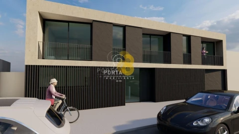 Moradia T2 para Venda em Custóias, Leça do Balio e Guifões