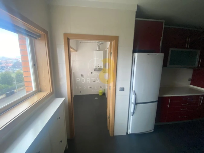 Apartamento T3 para Arrendamento em Custóias, Leça do Balio e Guifões Foto 2