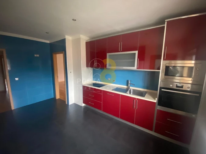 Apartamento T3 para Arrendamento em Custóias, Leça do Balio e Guifões Foto 5
