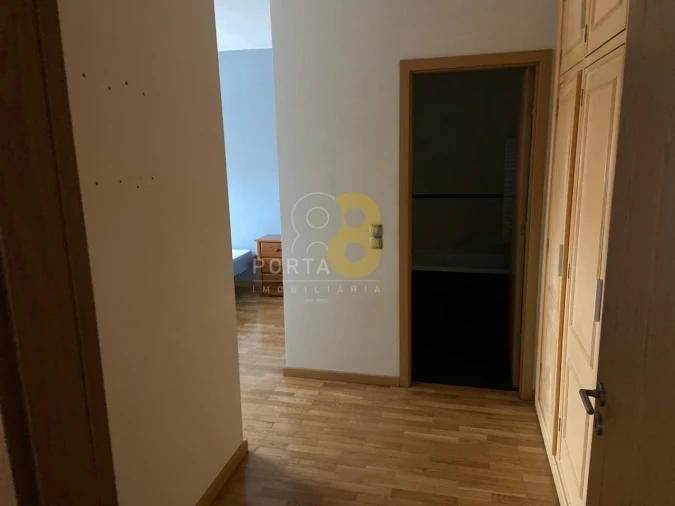 Apartamento T3 para Arrendamento em Custóias, Leça do Balio e Guifões Foto 17