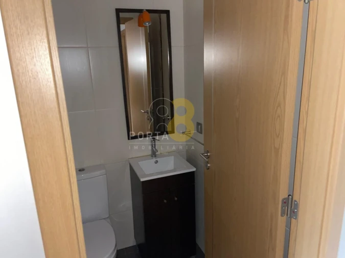 Apartamento T3 para Arrendamento em Custóias, Leça do Balio e Guifões Foto 18
