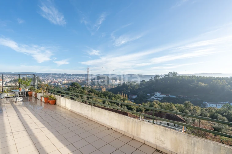 Apartamento T3 para Venda em Santa Clara e Castelo Viegas Foto 25