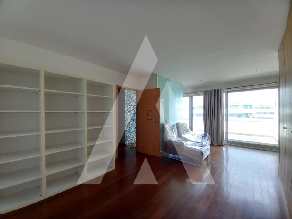 Apartamento T3 para Venda em Glória e Vera Cruz Foto 16