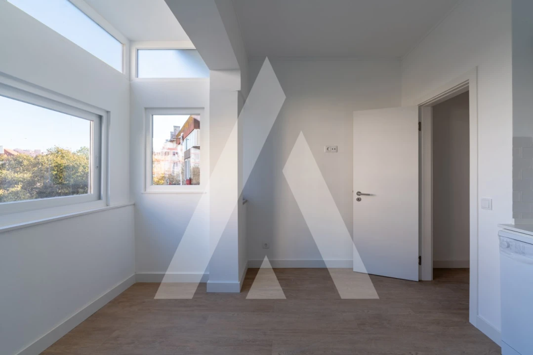 Apartamento T3 para Arrendamento em Venteira Foto 22