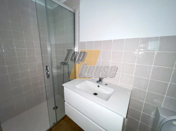 Apartamento T1 para Arrendamento em Almada, Cova da Piedade, Pragal e Cacilhas Foto 6