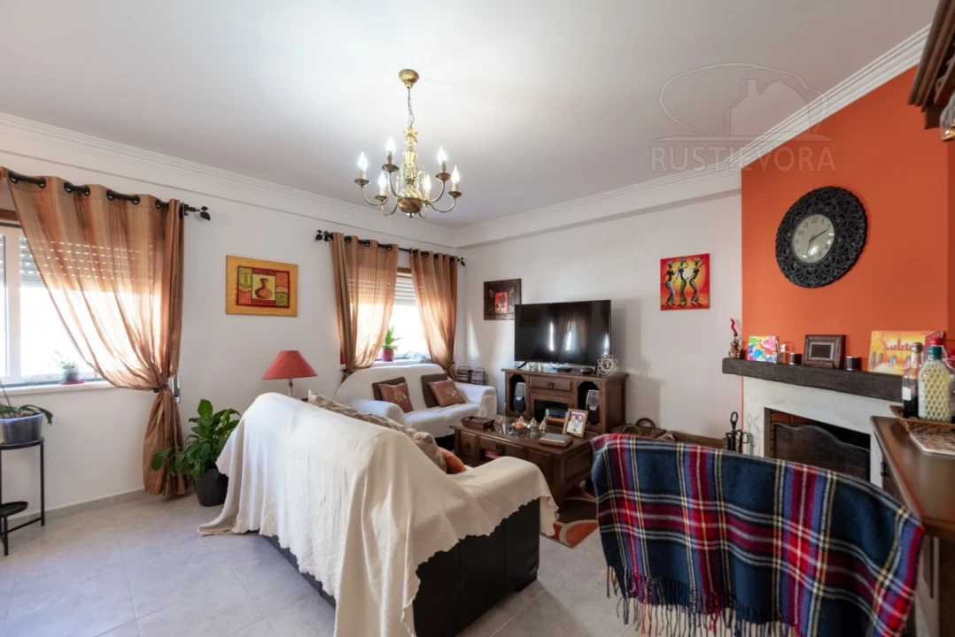 Apartamento T3 para Venda em Malagueira e Horta das Figueiras Foto 2