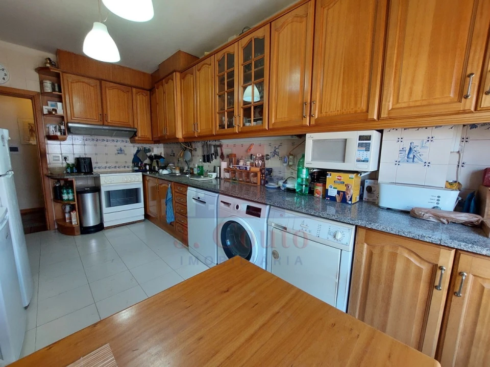 Apartamento T4 para Venda em Nossa Senhora do Pópulo, Coto e São Gregório Foto 13