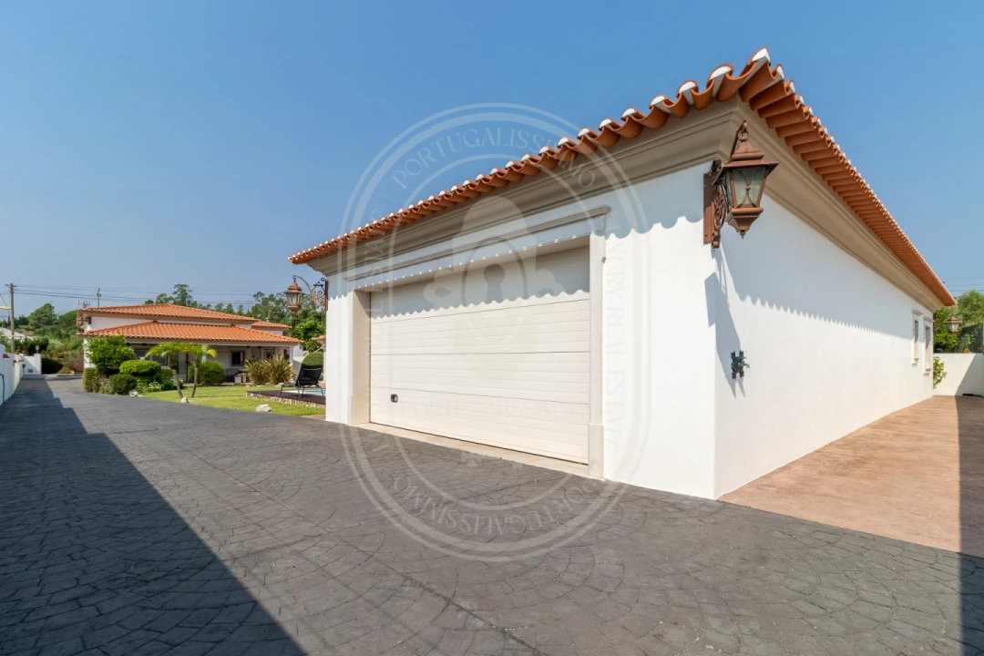 Moradia T4 para Venda em Asseiceira Foto 48