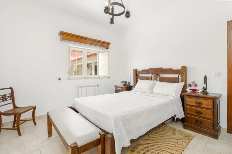 Moradia T4 para Venda em Asseiceira Foto 24