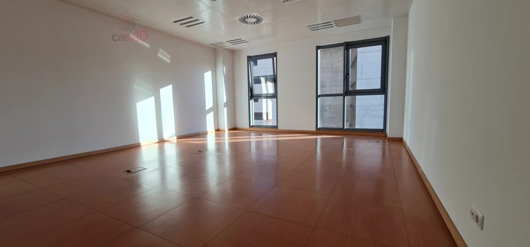 Escritório para Arrendamento em Parque das Nações Foto 3