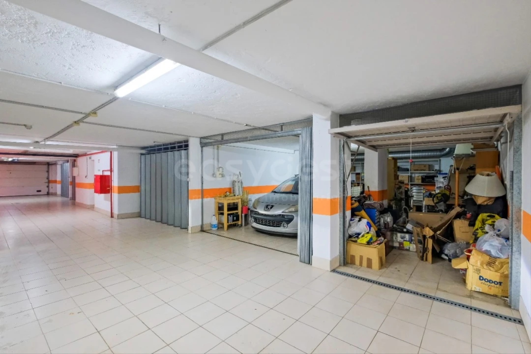 Apartamento T3 para Venda em Ramada e Caneças Foto 32