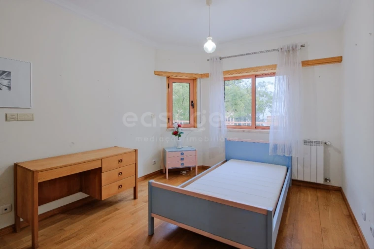 Apartamento T3 para Venda em Ramada e Caneças Foto 25