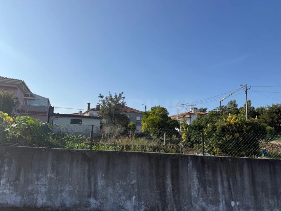 Moradia T3 para Venda em Esmeriz e Cabeçudos Foto 18