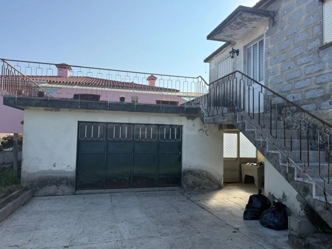 Moradia T3 para Venda em Esmeriz e Cabeçudos Foto 3