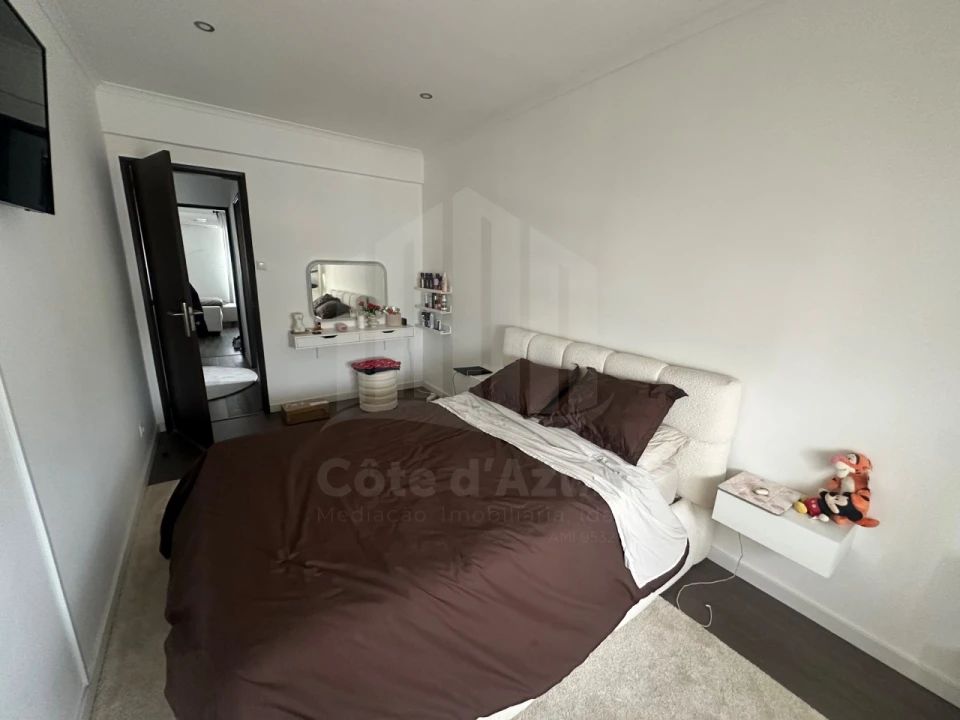 Apartamento T2 para Venda em Seixal, Arrentela e Aldeia de Paio Pires Foto 10