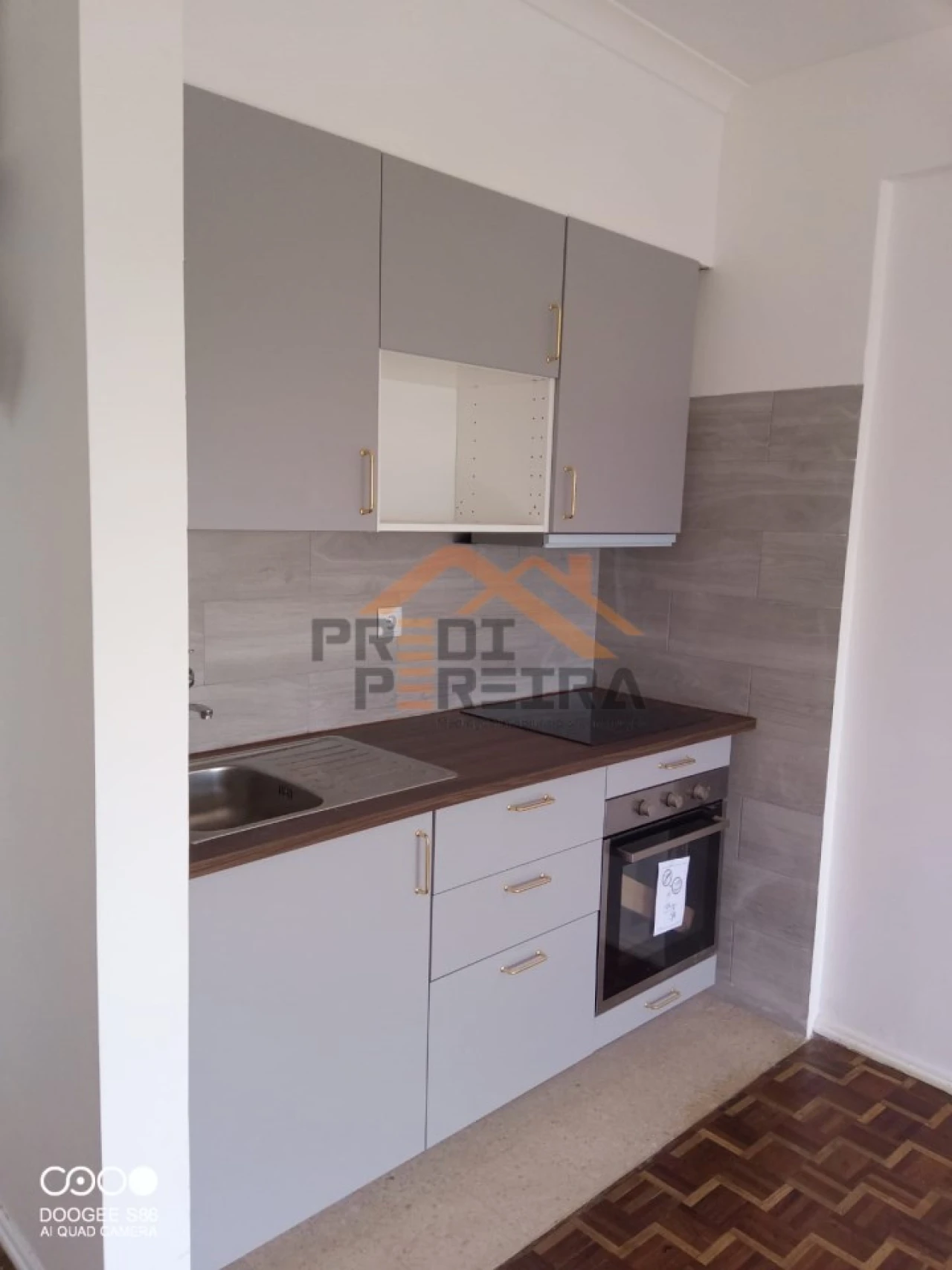 Apartamento T1 para Arrendamento em Águas Livres Foto 3