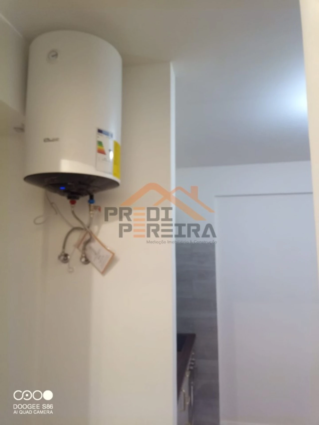 Apartamento T1 para Arrendamento em Águas Livres Foto 7