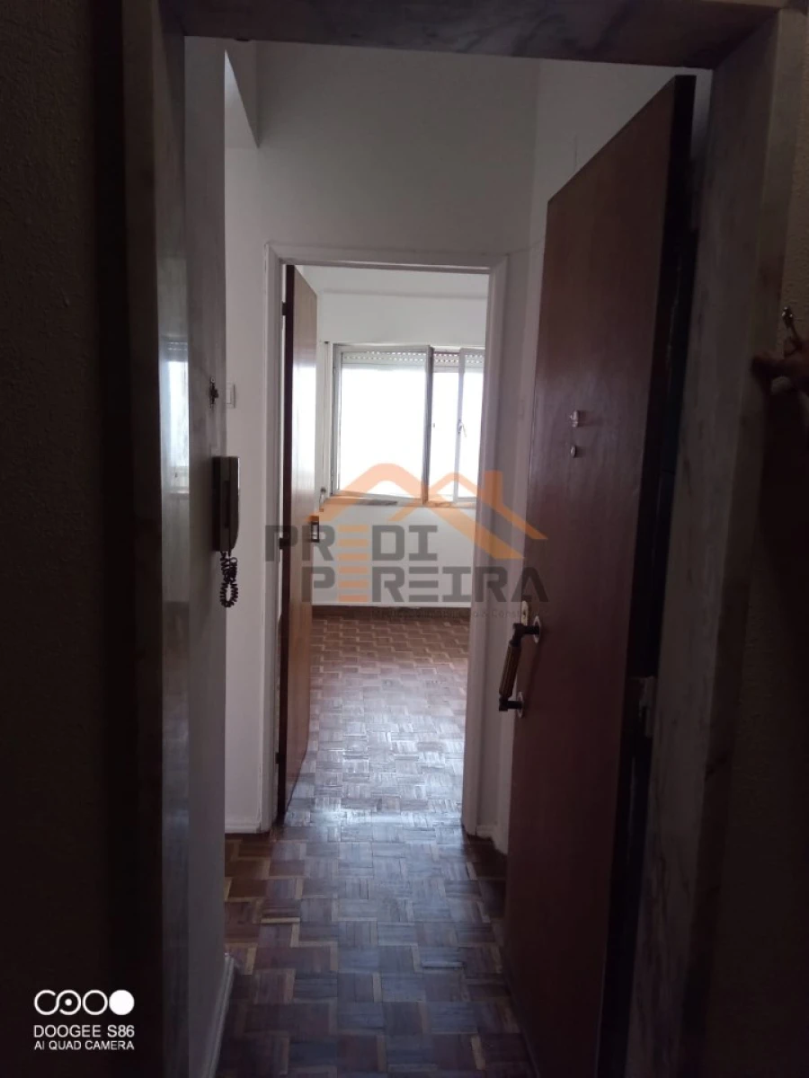 Apartamento T1 para Arrendamento em Águas Livres Foto 9